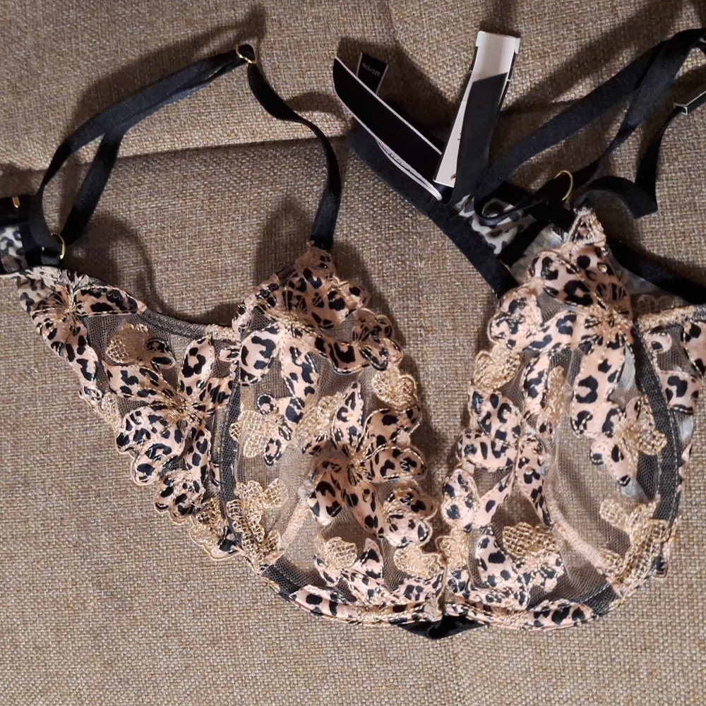Victoria secret bra